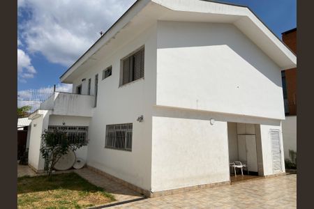 Casa à venda com 320m², 4 quartos e 2 vagasQuintal
