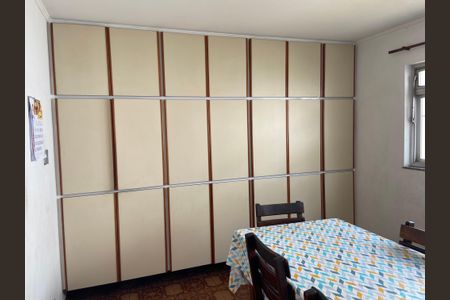 Casa à venda com 320m², 4 quartos e 2 vagasCozinha