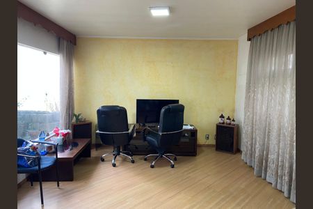 Casa à venda com 320m², 4 quartos e 2 vagasSala 1