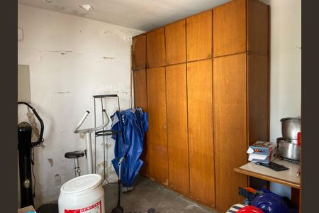 Casa à venda com 320m², 4 quartos e 2 vagasEdicula
