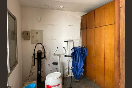 Casa à venda com 320m², 4 quartos e 2 vagasEdicula