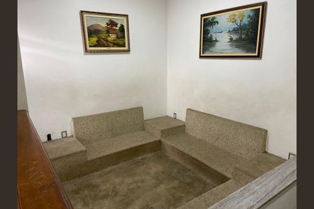 Casa à venda com 320m², 4 quartos e 2 vagasSala 1