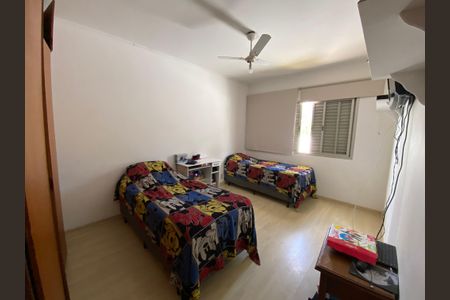 Casa à venda com 320m², 4 quartos e 2 vagasQuarto 3