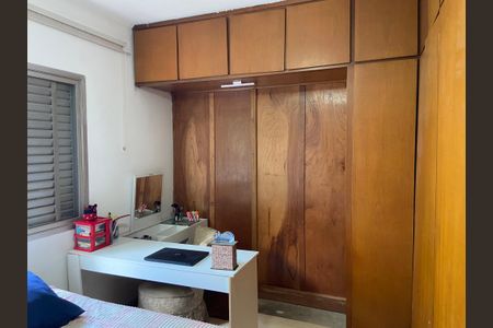 Casa à venda com 320m², 4 quartos e 2 vagasQuarto 2