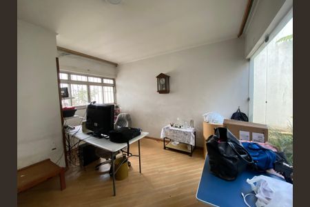 Casa à venda com 320m², 4 quartos e 2 vagasSala 2