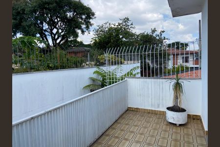 Casa à venda com 320m², 4 quartos e 2 vagasQuarto 1 - sacada
