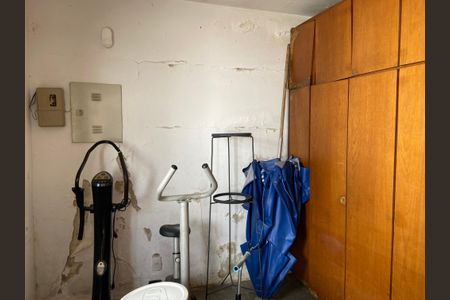 Casa à venda com 320m², 4 quartos e 2 vagasEdicula