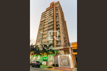 Apartamento para alugar com 82m², 2 quartos e 2 vagasFachada