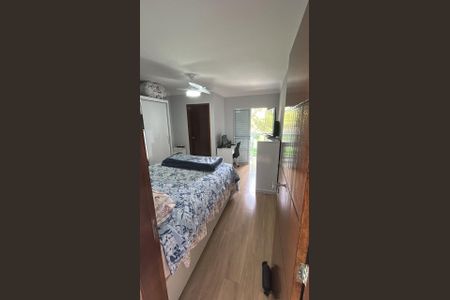 Casa à venda com 97m², 2 quartos e 2 vagas