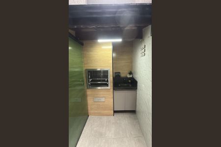 Casa à venda com 97m², 2 quartos e 2 vagas