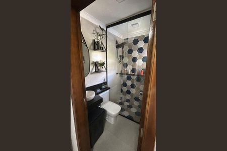 Casa à venda com 97m², 2 quartos e 2 vagas