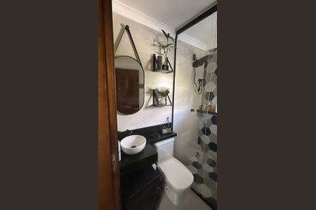 Casa à venda com 97m², 2 quartos e 2 vagas