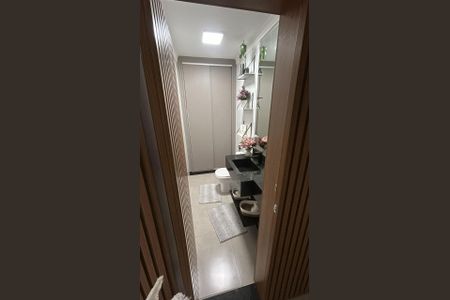 Casa à venda com 97m², 2 quartos e 2 vagas