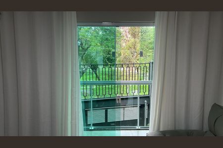 Casa à venda com 97m², 2 quartos e 2 vagas