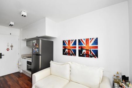 Apartamento à venda com 37m², 1 quarto e 1 vaga Apartamento à venda com 37m², 1 quarto e 1 vagaSala de estar