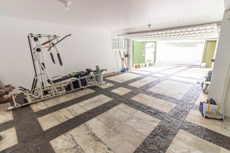 Casa à venda com 300m², 6 quartos e 4 vagasGaragem