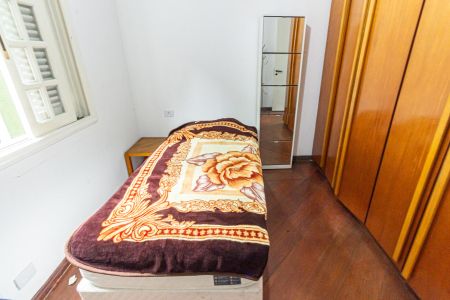 Casa à venda com 300m², 6 quartos e 4 vagasQuarto 2