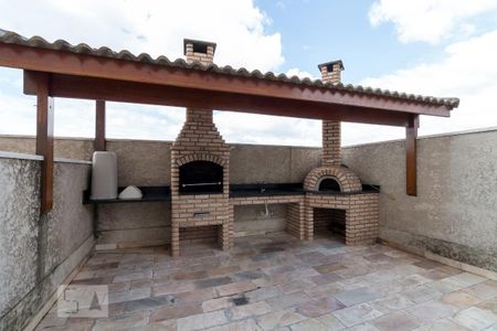 Apartamento para alugar com 57m², 2 quartos e 1 vagaArea Comum - Churrasqueira