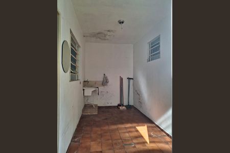 Casa para alugar com 102m², 2 quartos e 1 vagaÁrea de serviço