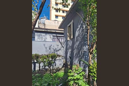 Casa para alugar com 102m², 2 quartos e 1 vagaÁrea externa