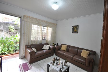 Casa à venda com 204m², 4 quartos e sem vagaSala
