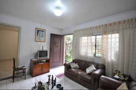 Sala de casa à venda com 4 quartos, 204m² em Vila Paiva, São Paulo