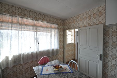Casa à venda com 204m², 4 quartos e sem vagaCozinha