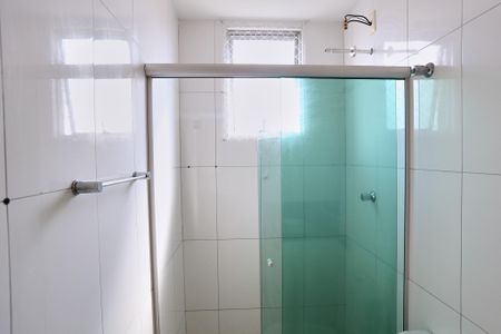 Apartamento à venda com 80m², 3 quartos e 2 vagasBanheiro da Suíte