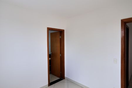 Apartamento à venda com 80m², 3 quartos e 2 vagasSuíte