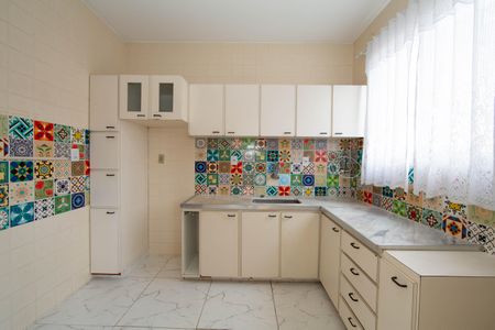 Apartamento à venda com 90m², 3 quartos e 2 vagasCOZINHA