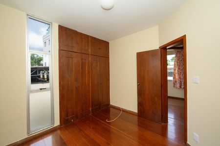 Apartamento à venda com 90m², 3 quartos e 2 vagasQUARTO3