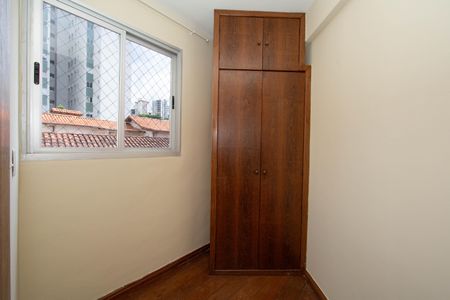 Apartamento à venda com 90m², 3 quartos e 2 vagasQUARTO DE EMPREGADA