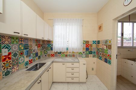 Apartamento à venda com 90m², 3 quartos e 2 vagasCOZINHA