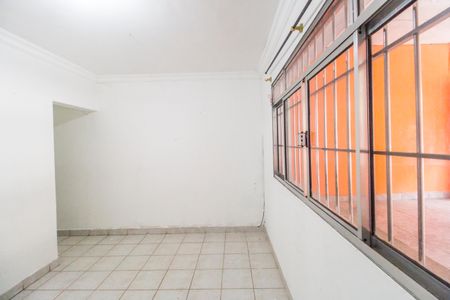Sala de apartamento para alugar com 3 quartos, 120m² em Vila Janete, Carapicuíba