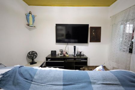 Casa à venda com 250m², 3 quartos e 2 vagasSala