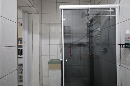 Casa à venda com 250m², 3 quartos e 2 vagasBanheiro