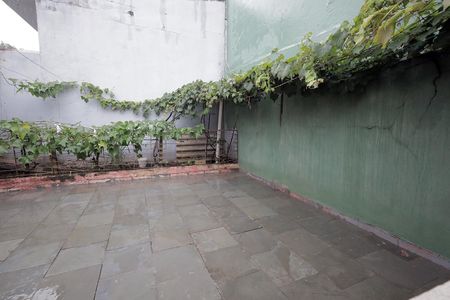 Casa à venda com 250m², 3 quartos e 2 vagasQuintal