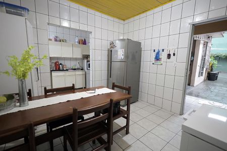 Casa à venda com 250m², 3 quartos e 2 vagasCopa