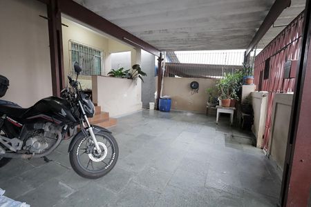 Casa à venda com 250m², 3 quartos e 2 vagasGaragem