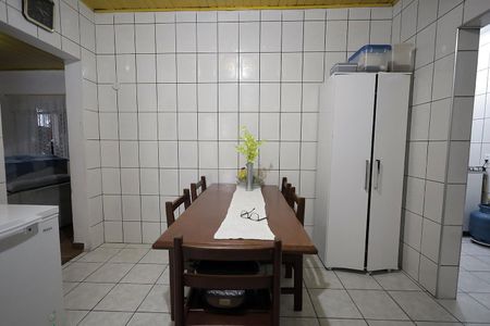 Casa à venda com 250m², 3 quartos e 2 vagasCopa