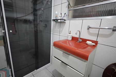 Casa à venda com 250m², 3 quartos e 2 vagasBanheiro