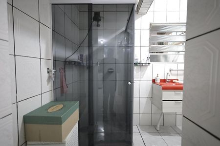 Casa à venda com 250m², 3 quartos e 2 vagasBanheiro