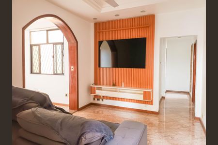 Casa de condomínio para alugar com 140m², 3 quartos e 1 vaga Casa de condomínio para alugar com 140m², 3 quartos e 1 vagaSala