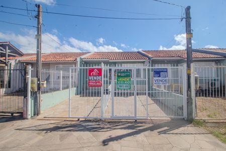 Casa à venda com 102m², 3 quartos e 2 vagasFachada/Placa
