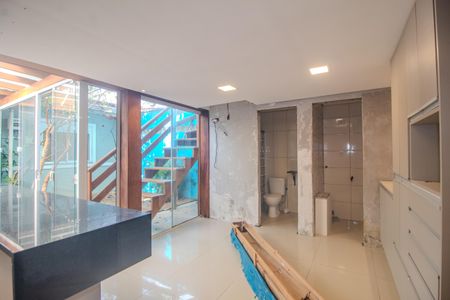 Casa à venda com 102m², 3 quartos e 2 vagasCozinha/Quintal/Churrasqueira