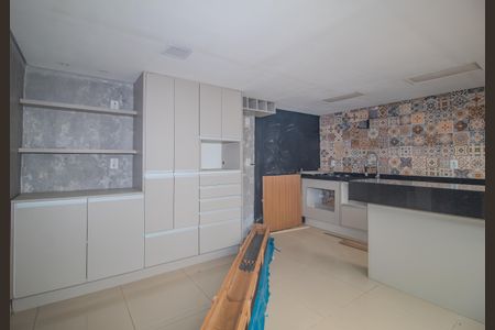 Casa à venda com 102m², 3 quartos e 2 vagasCozinha/Quintal/Churrasqueira