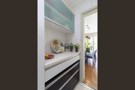 Apartamento para alugar com 186m², 3 quartos e 3 vagas Apartamento para alugar com 186m², 3 quartos e 3 vagasCozinha