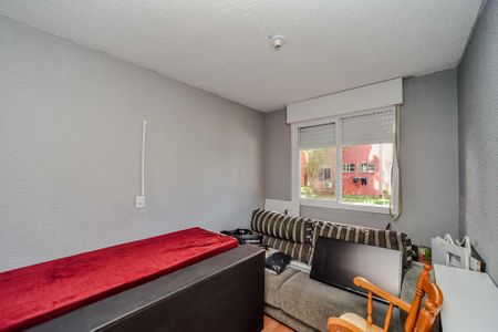 Quarto 1 de apartamento para alugar com 2 quartos, 57m² em Jardim Itu, Porto Alegre