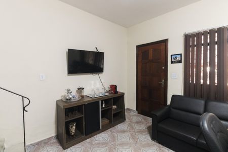 Casa à venda com 125m², 2 quartos e 2 vagasSala 