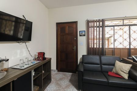 Casa à venda com 125m², 2 quartos e 2 vagasSala 